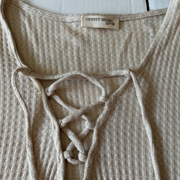 Twenty second sweater beige size M - Picture 2 of 5
